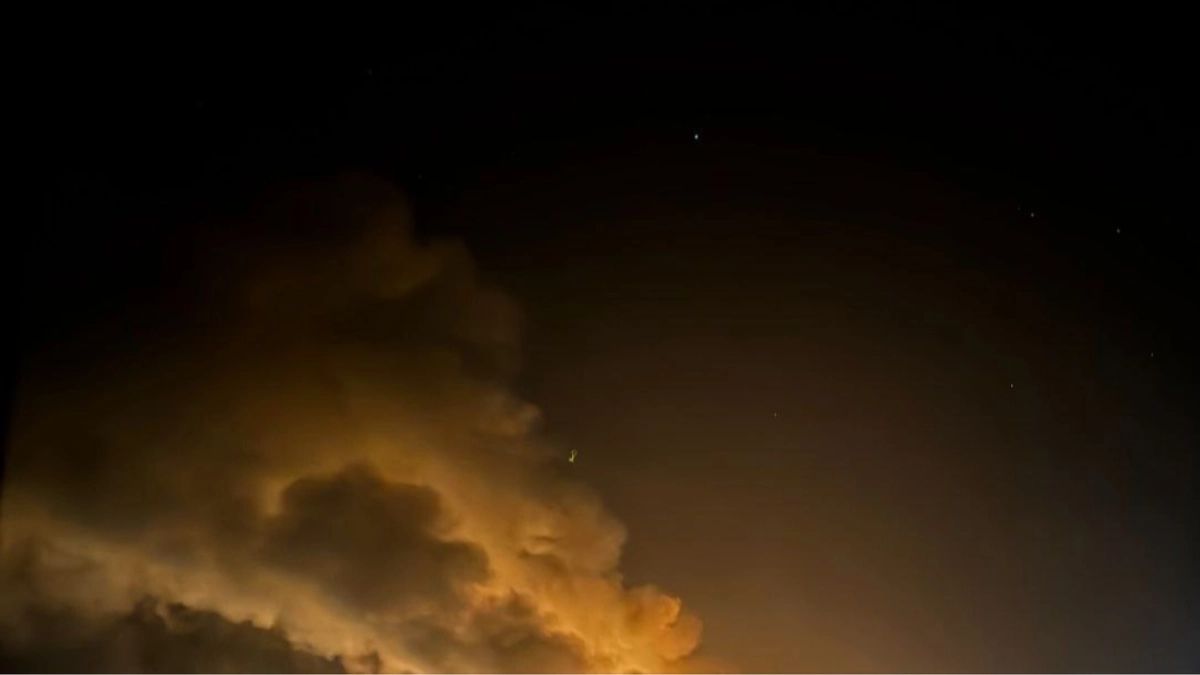 Warehouse catches fire in Kyiv's Solomianskyi district after Russian drone strike