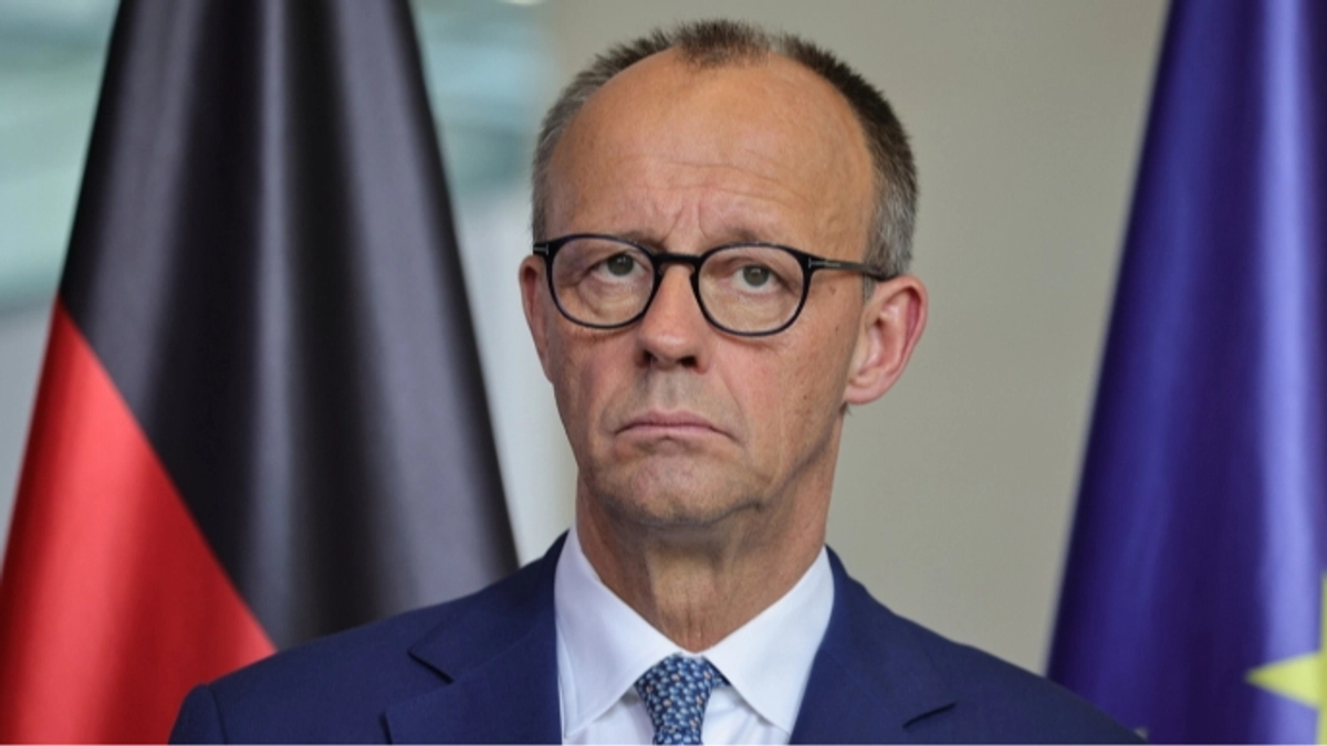 German chancellor arrives in Kyiv