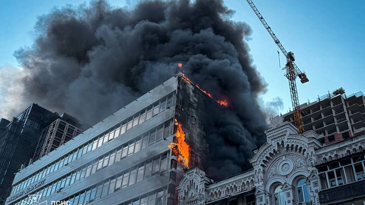 Russia plans to intensify attacks on Kyiv, Kharkiv and Odesa to isolate them in winter, FT says