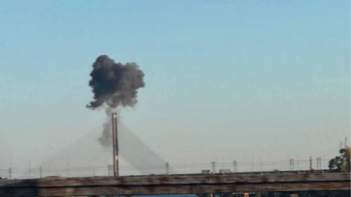 Russians strike Pivdennyi Bridge in Kyiv again