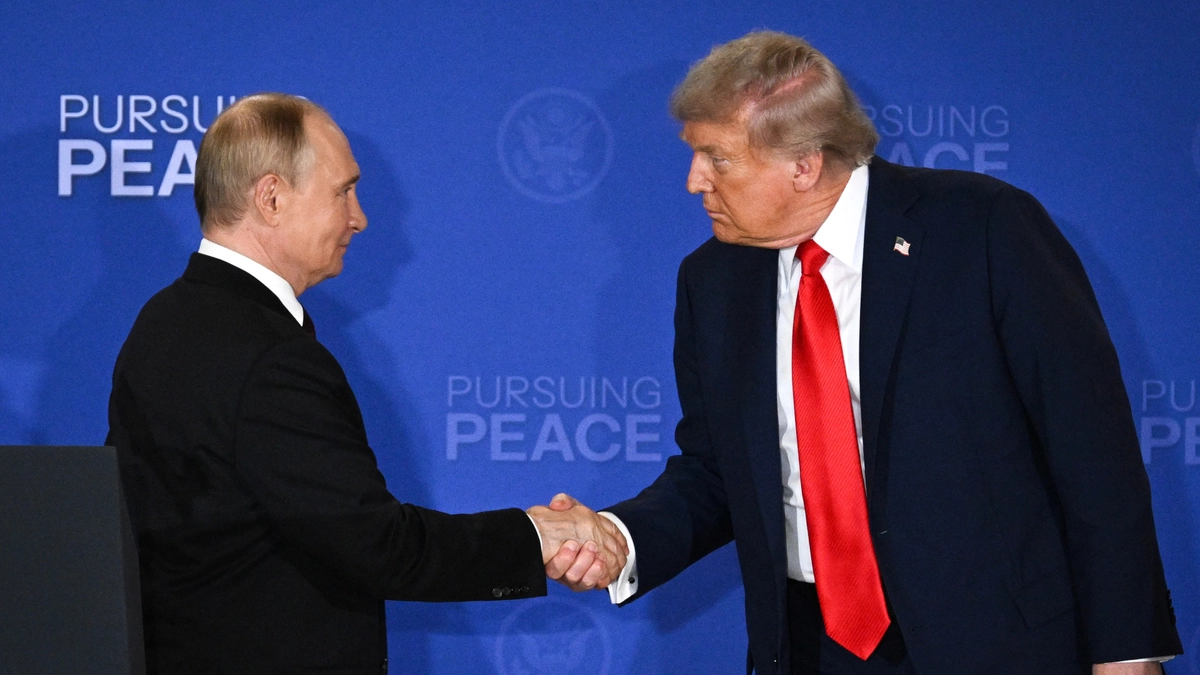 "Microbes are getting stronger, like an army": Trump says US will help Russia with plague problem